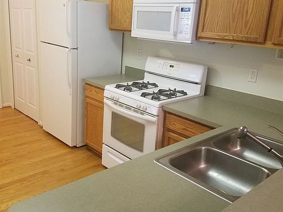 2nd image of 22857 Woodcreek Dr