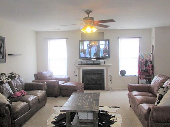 2nd image of 107 Tideland Dr