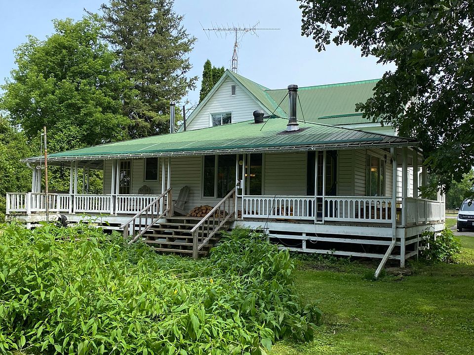 1st image of 13 William St