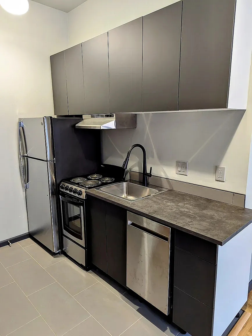 Studio, 440 sqft, $1,450 — Photo 4