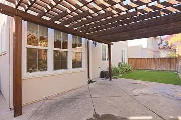 2737 N Kilbride Ln — Photo 28