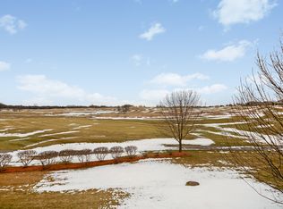 1183 Gallery Ln, Chaska, MN 55318