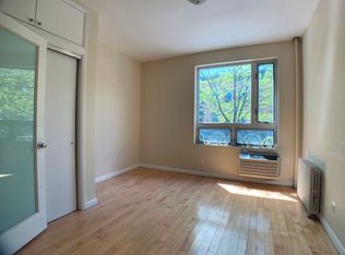 230 Kingsland Ave APT 2L, Brooklyn, NY 11222