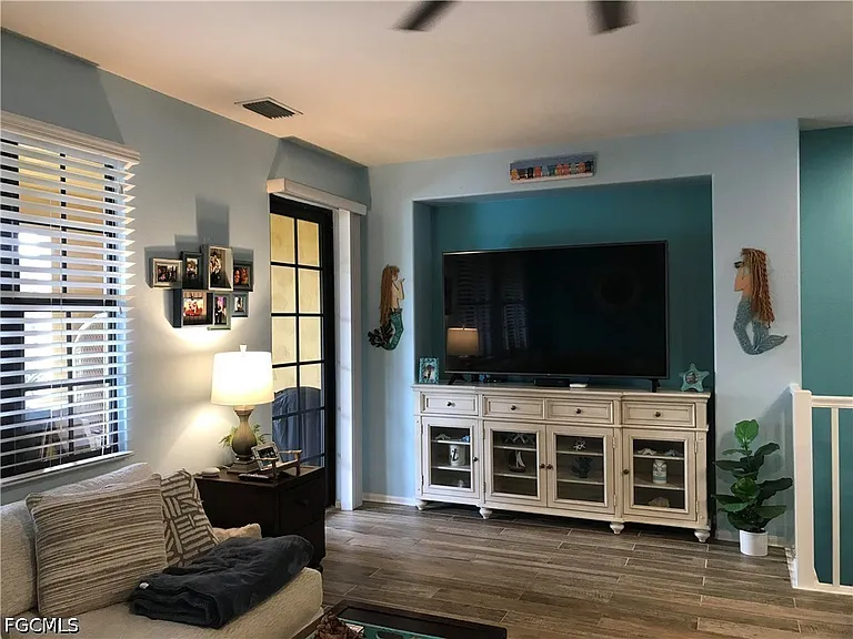 11908 Izarra Way #7002 — Photo 19