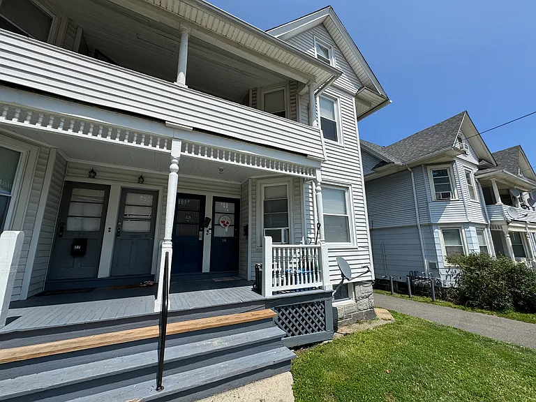 21 Hillside Ave #21 — Photo 3