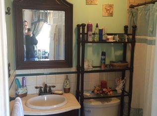 215 Neshaminy Rd, Croydon, PA 19021