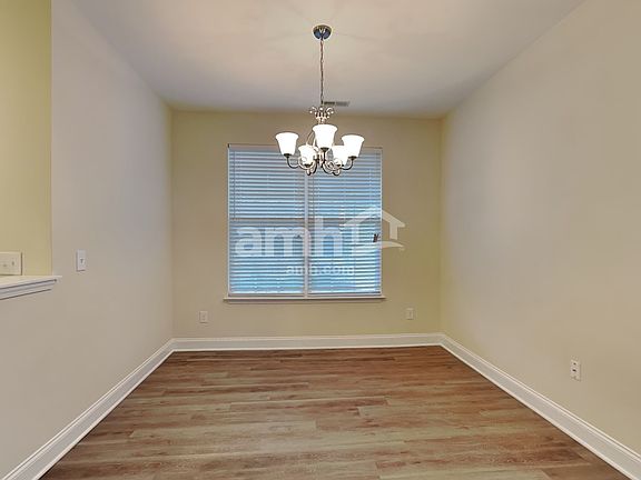 4th image of 2217 Magnolia Ct