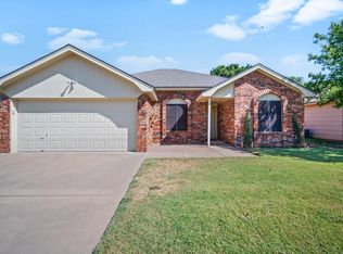2118 92nd St, Lubbock, TX 79423