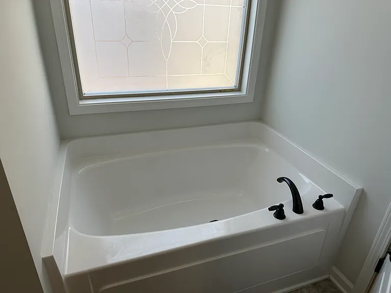 212 Hydra Cir — Photo 12