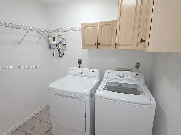 9971 Dominican Dr — Photo 11