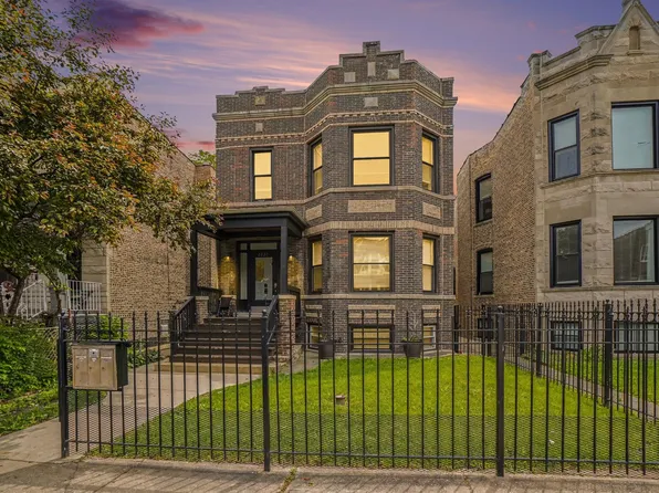 3237 W Cortez St, Chicago, IL 60651