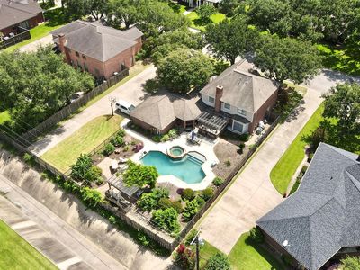 1210 Meadow Creek Dr, El Campo, TX, 77437