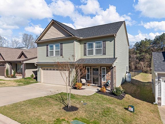 5th image of 401 Timberwood Dr