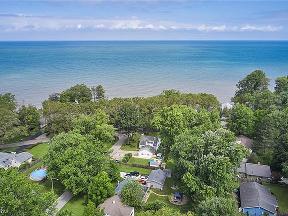 2nd image of 5950 Shore Dr