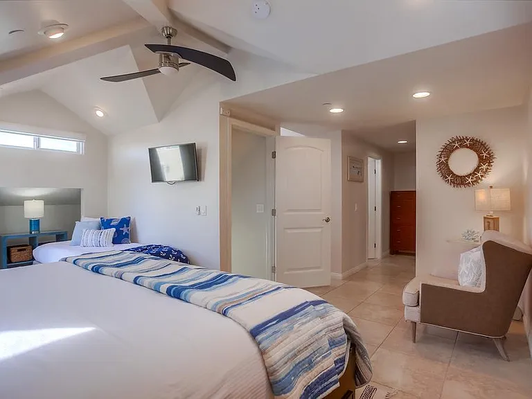819 Ostend Ct — Photo 19