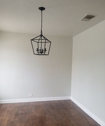 4th image of 555 Club Dr APT 5