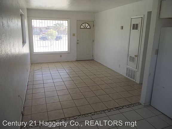 2nd image of 10329 Windsor Dr