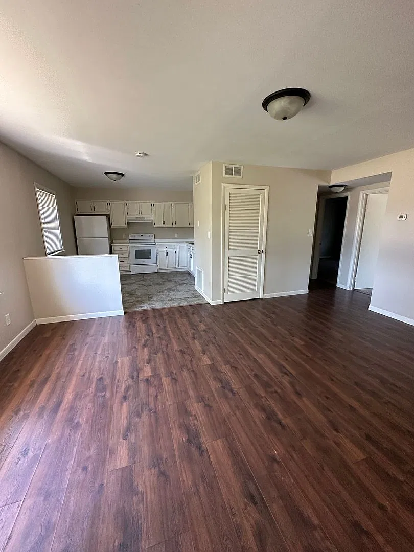 Heritage Park Apartments-MDM — Photo 4