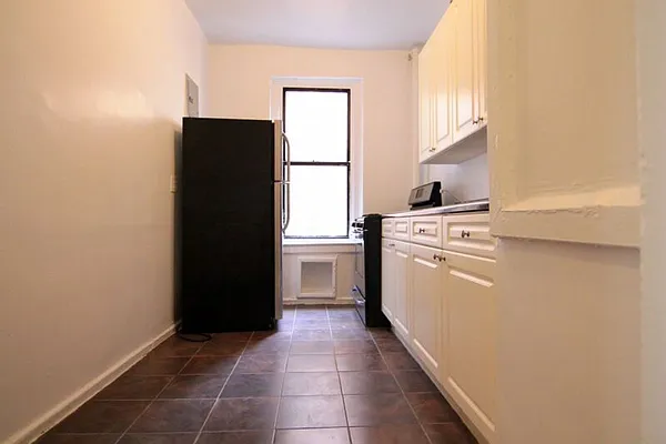 Rented by Bohemia Realty Group | media 3