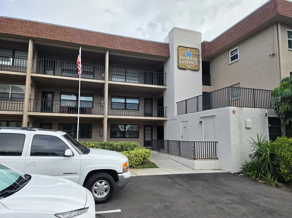 1723 Gulf Rd APT 202, Tarpon Springs, FL 34689