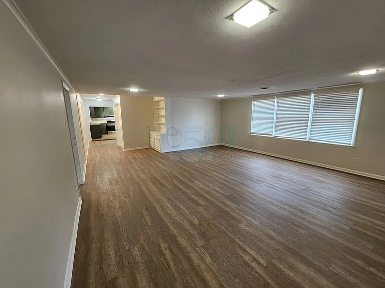7520 W Markham St — Photo 43