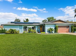 4187R 52nd Ave S, Saint Petersburg, FL 33711