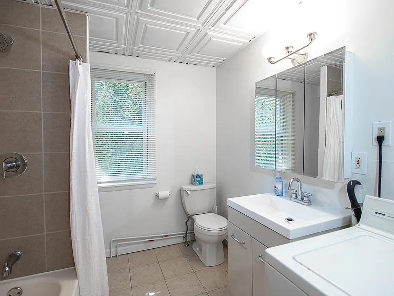 455 Fairmount Ave #2 — Photo 20