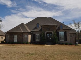 110 Parkside Cv, Saltillo, MS 38866