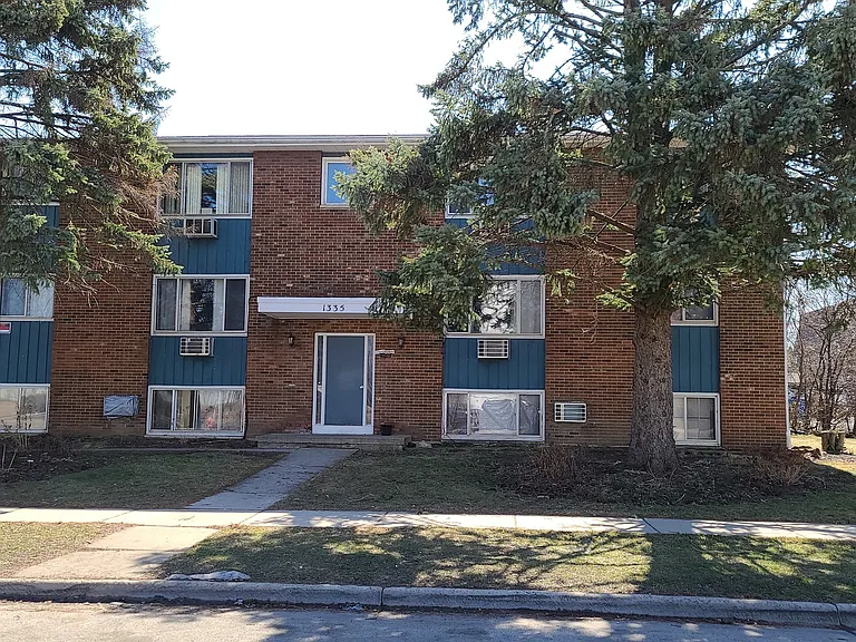 1335 Abbott Dr #3 — Photo 1