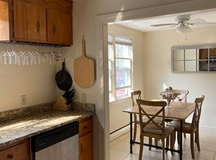 34 Lake Ave #2J, Woburn, MA 01801