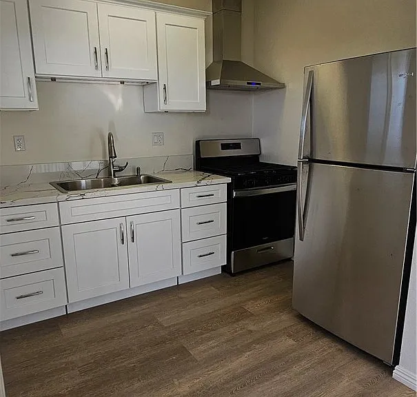 525 Catalina St #D — Photo 2