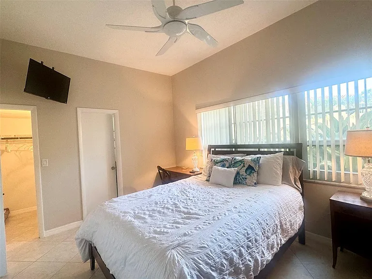 6000 N Ocean Blvd #1D — Photo 25