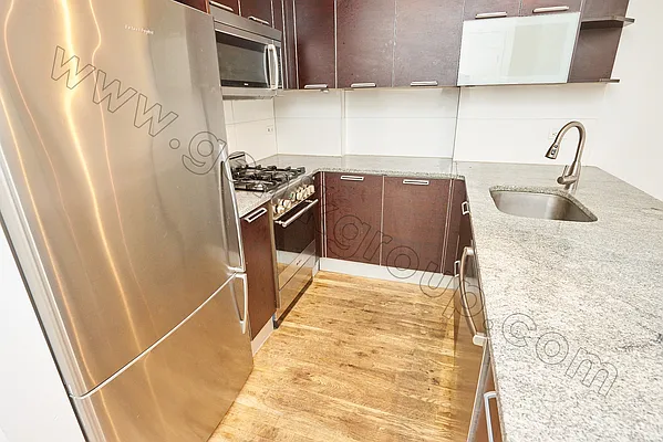 Rented by Genik Group Corp | media 13