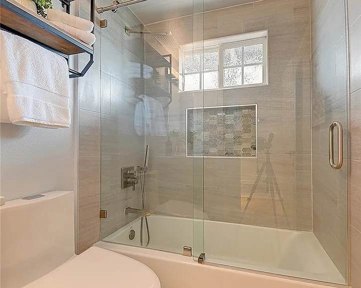 2044 W Spruce Ave — Photo 24