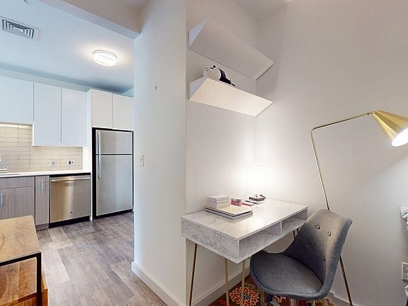 5th image of 180 Telford St Unit 509