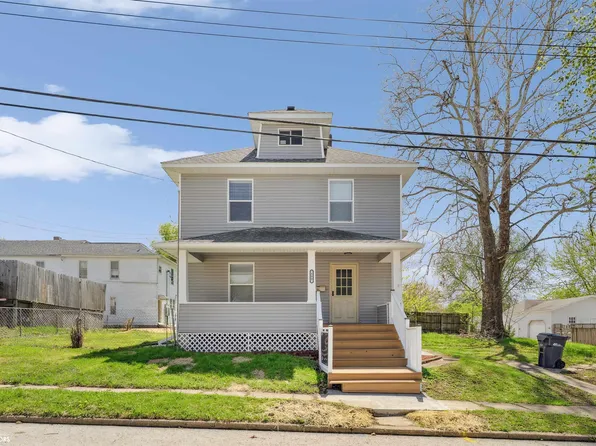 809 Sycamore St, Burlington, IA 52601