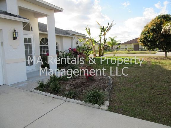 2nd image of 218 Aydin Ct
