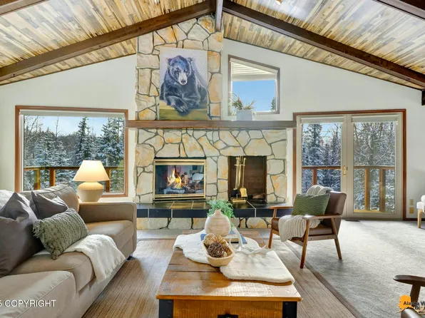 5641 Milrob Ave, Anchorage, AK 99507