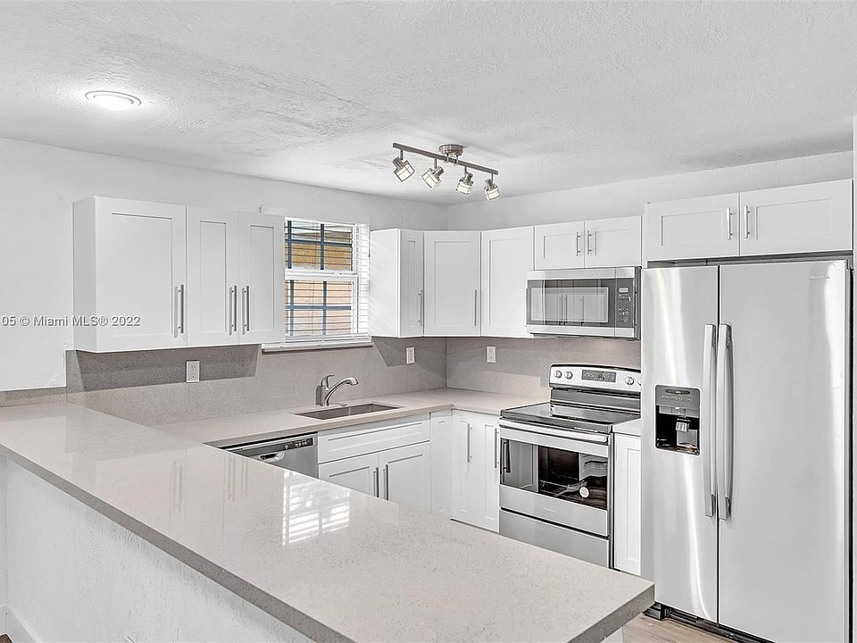 1st image of 140 NW 70th St #140