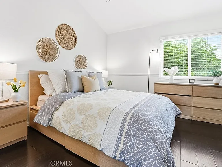 334 S Walnut Ave #D-11 — Photo 17