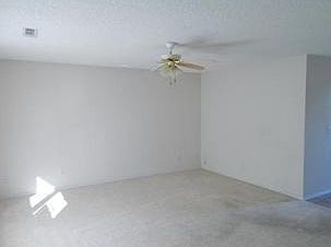 2nd image of 1541 N Monitor Rd