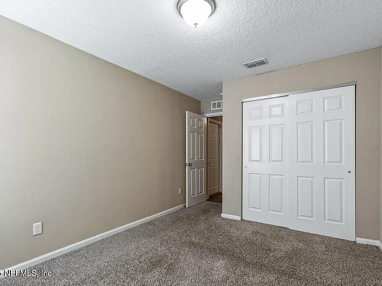 2235 Bayview Rd — Photo 32