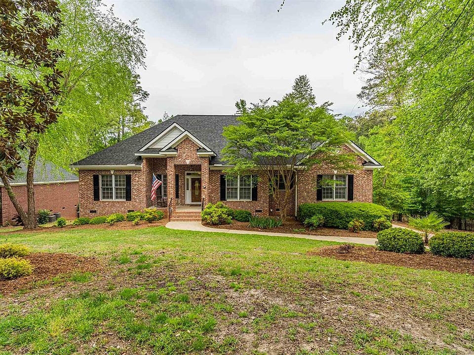 420 Lookover Pointe Dr, Chapin, SC 29036