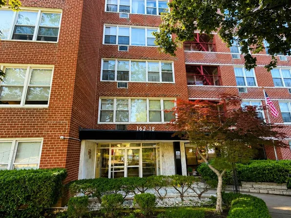 162-15 Highland Avenue image 1 of 11