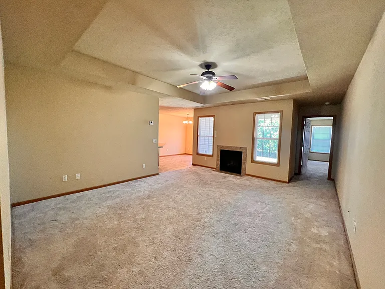 2248 E Timber Oak St — Photo 7