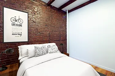 Rented by R New York