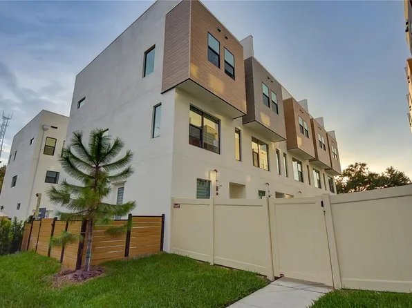 323 15th St N, Petersburg, FL 33705