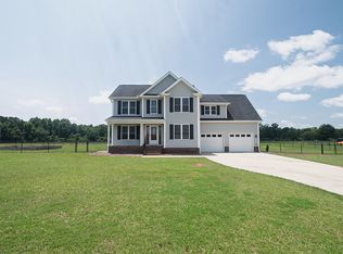 90 Liberty Ln, Autryville, NC 28318