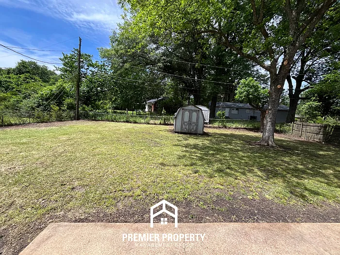 4633 Berta Rd — Photo 22