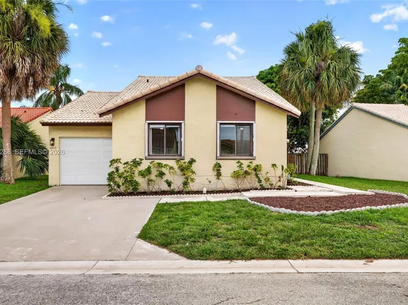 6212 97th Ct S, Boynton Beach, FL 33437